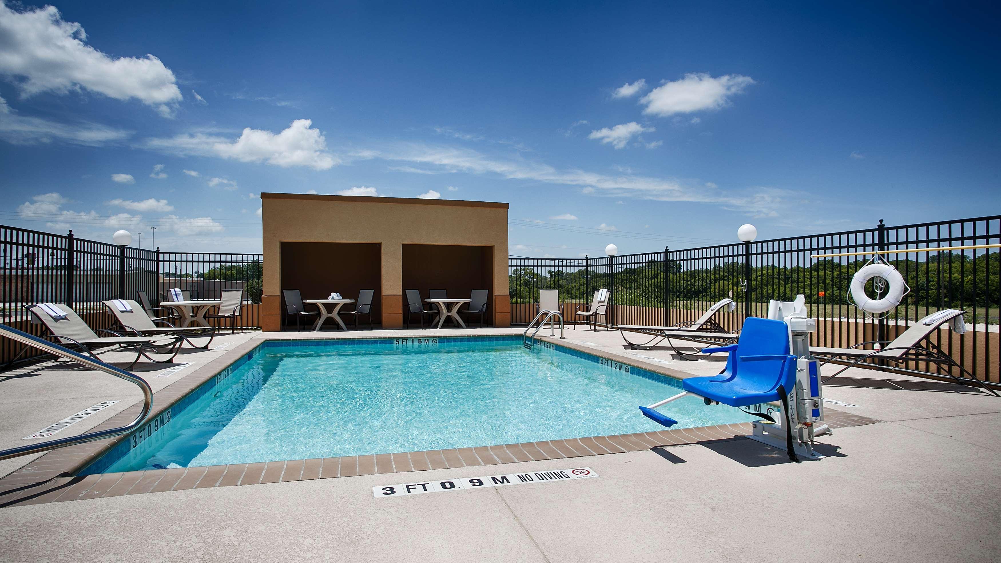 Best Western Temple Inn & Suites מראה חיצוני תמונה