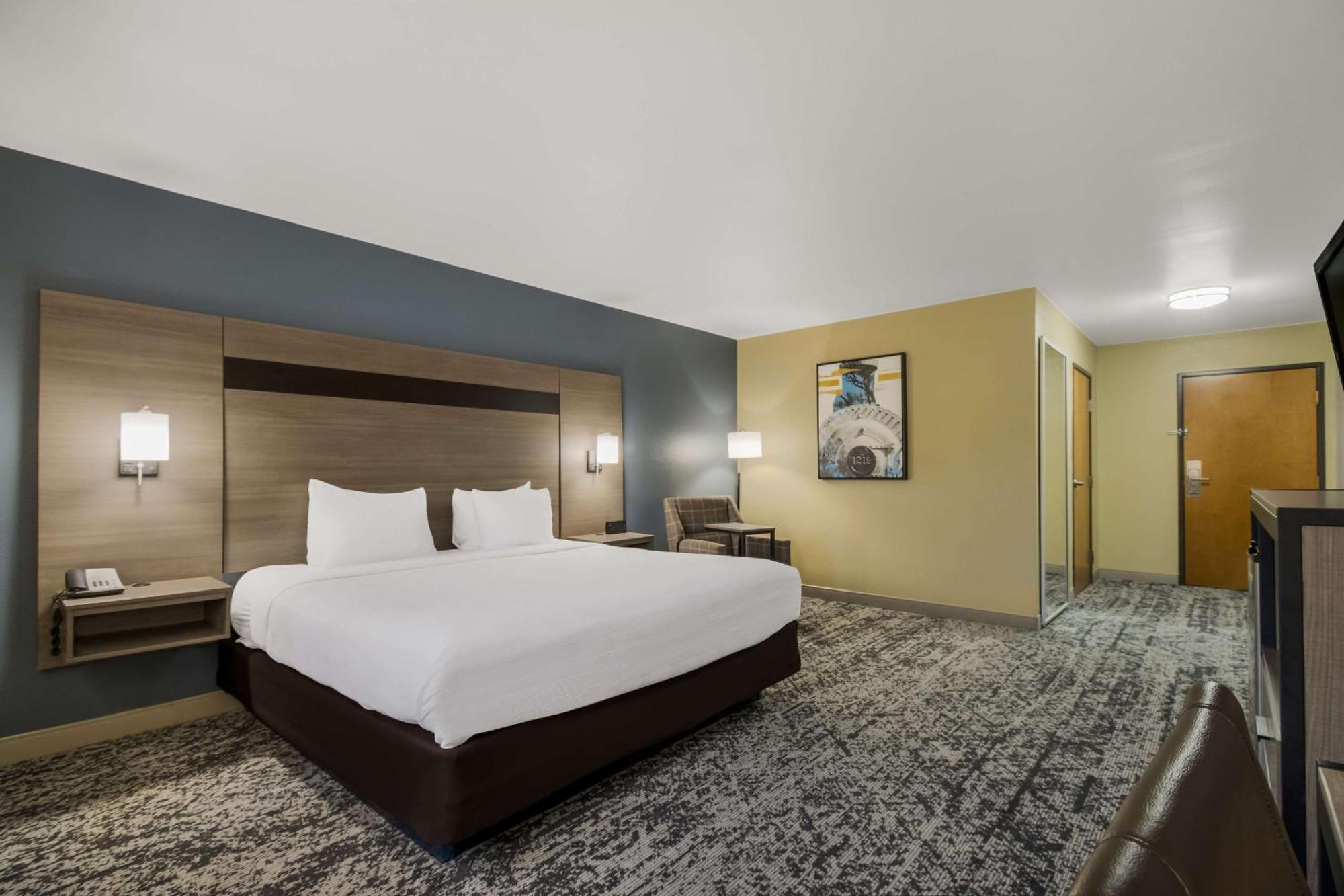 Best Western Temple Inn & Suites מראה חיצוני תמונה